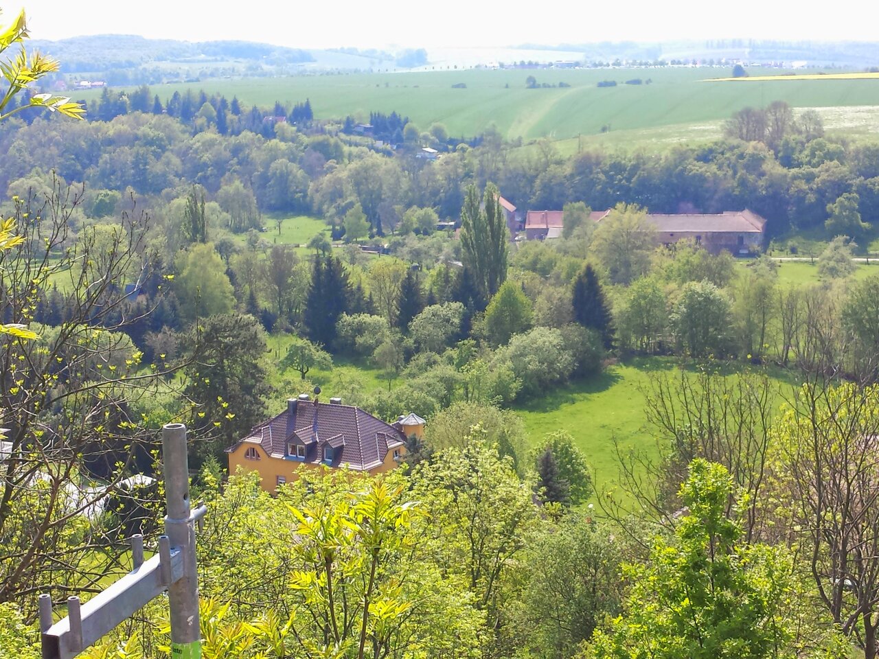 Kroppental von oben
Steinerner Engel 
Bürgerinitiative Kroppental - Schönburg